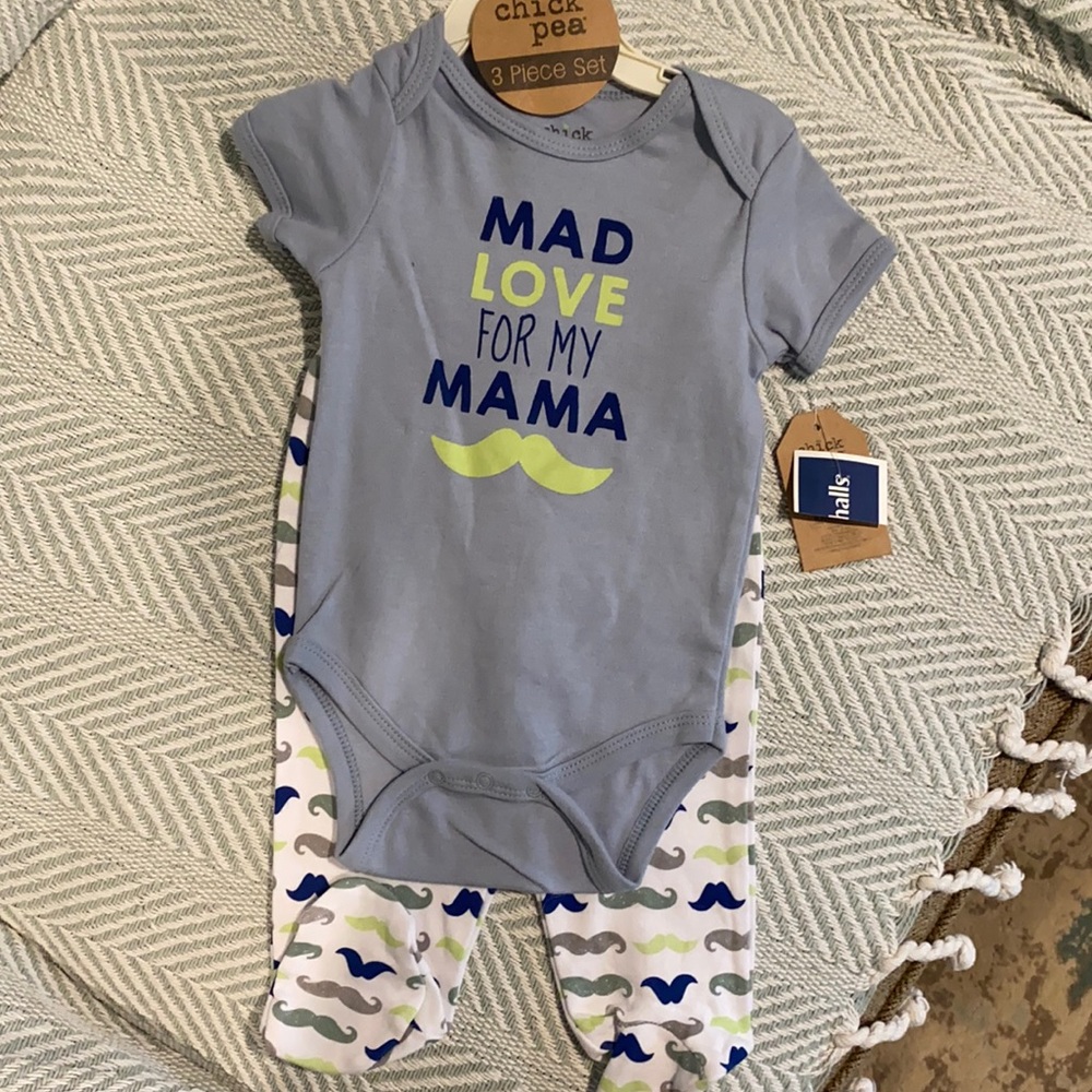Chickpea 6-9M NWT 3 piece set mad love